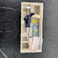 Gilson Microman Single Channel Pipette image 0